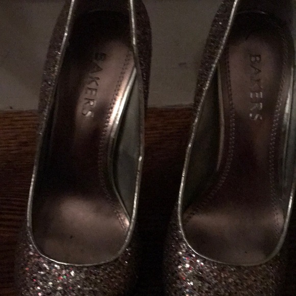 Gorgeous glam sparkly platform spike heels!! Sz 6 - Picture 6 of 6